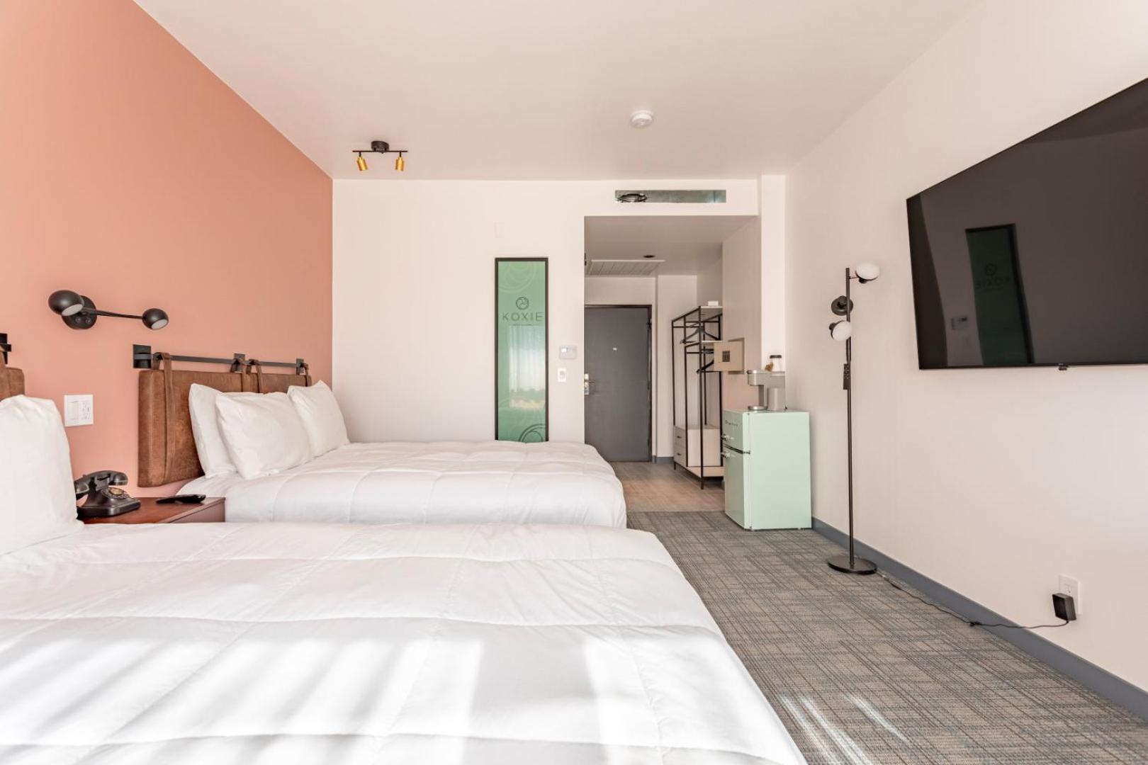 Hotel Koxie, Los Angeles
